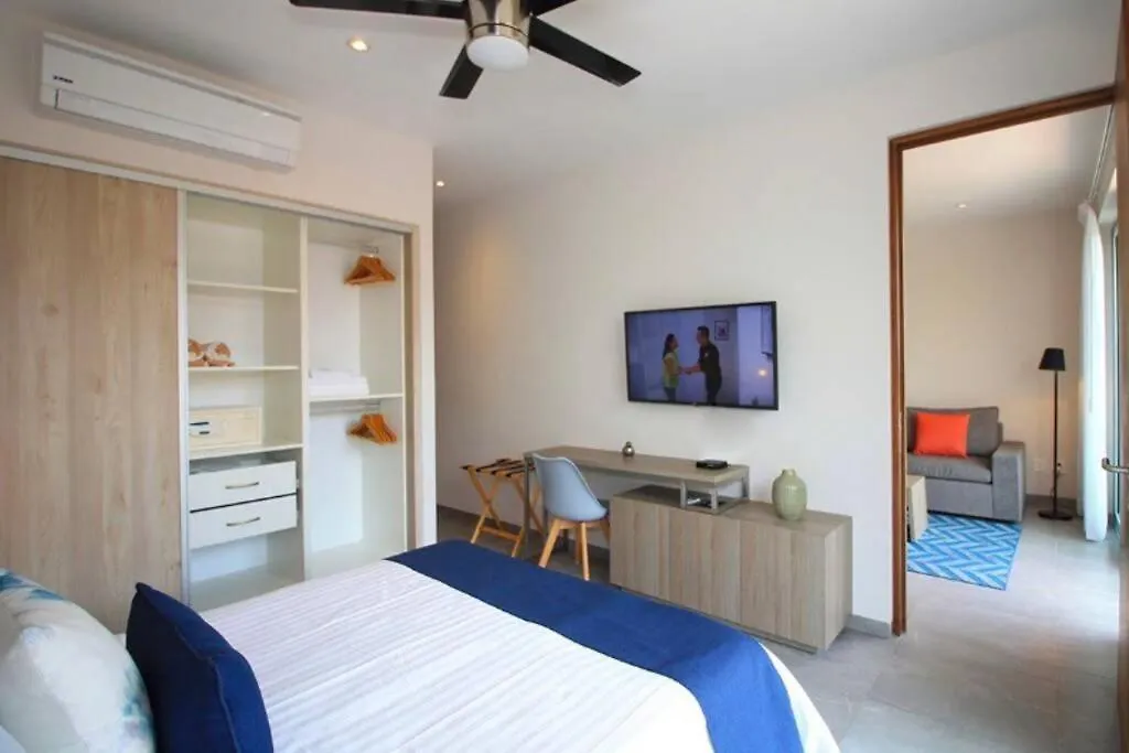 Playa Sirena In Playa Del Carmen, Mexico Apartment