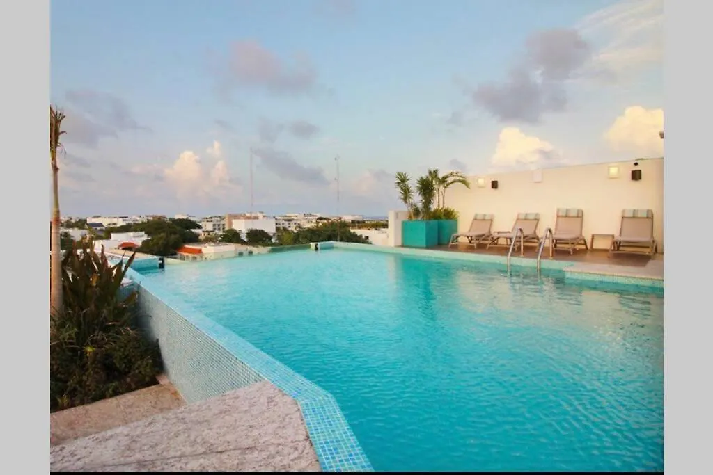 Playa Sirena In Playa Del Carmen, Mexico Apartment